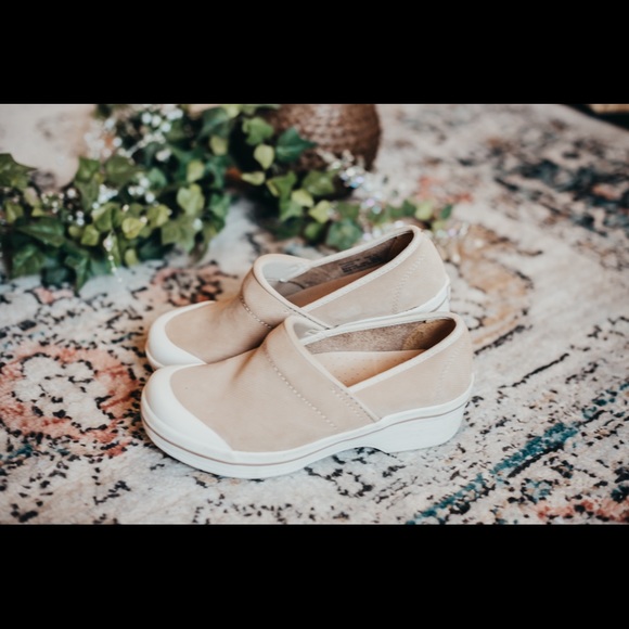 Dansko Volley Hopsack Tan Clogs 37 - Picture 7 of 7